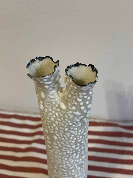 NATHLEE PAOLINELLI - Two Headed Flute Vase in White Speckle