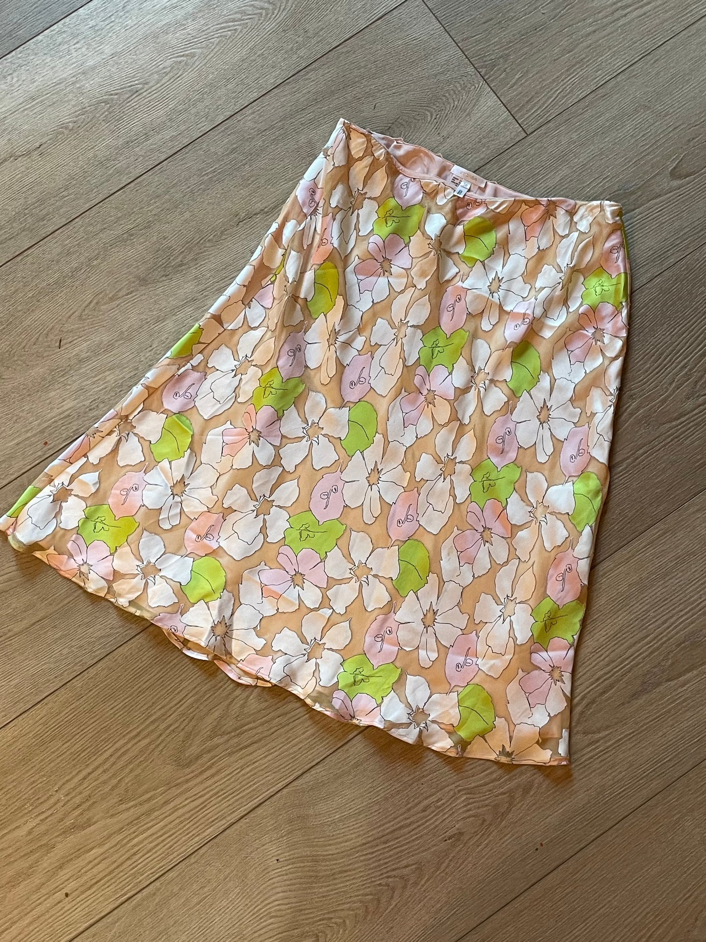 PEARLE closet - Vintage Escada floral skirt